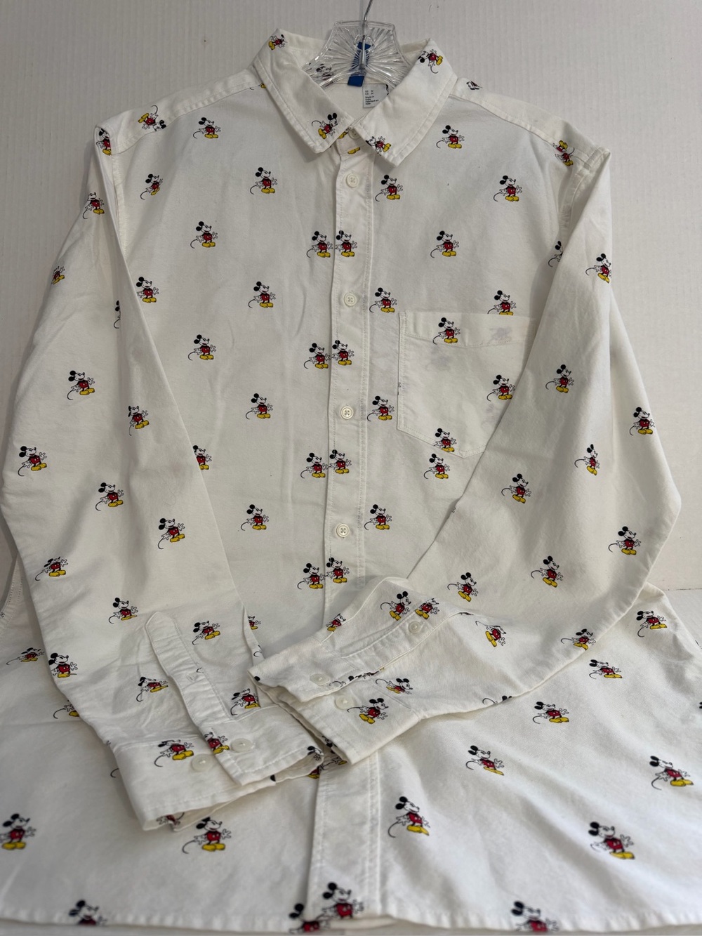 Disney Divided White Men's Button-Down Shirt with Mickey Mouse Print